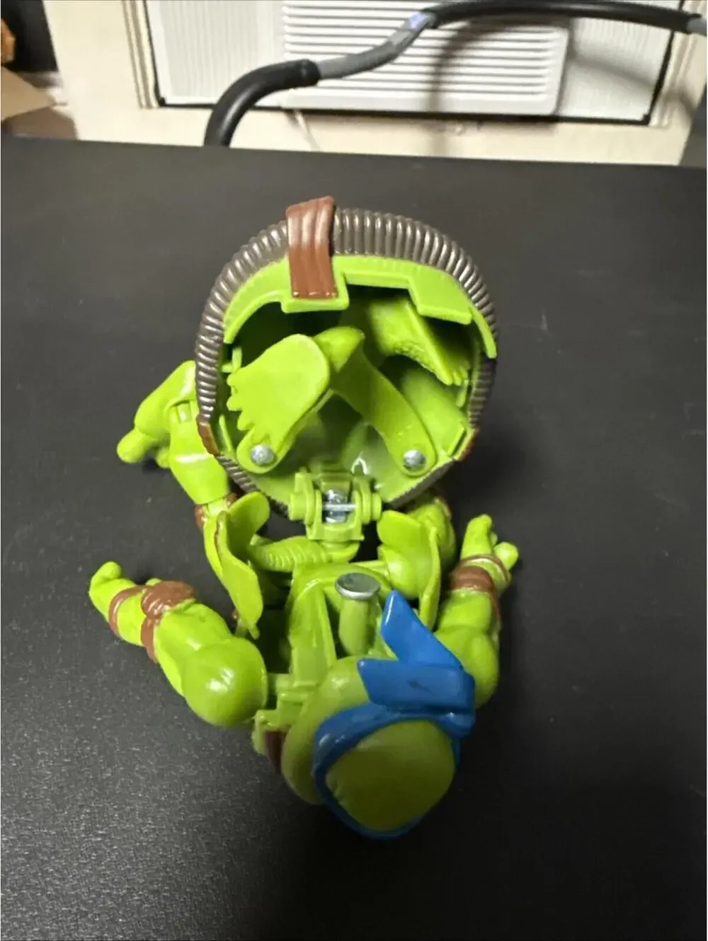 Tranforming Shell Leonardo 5in Teenage Mutant Ninja Turtles TMNT B4